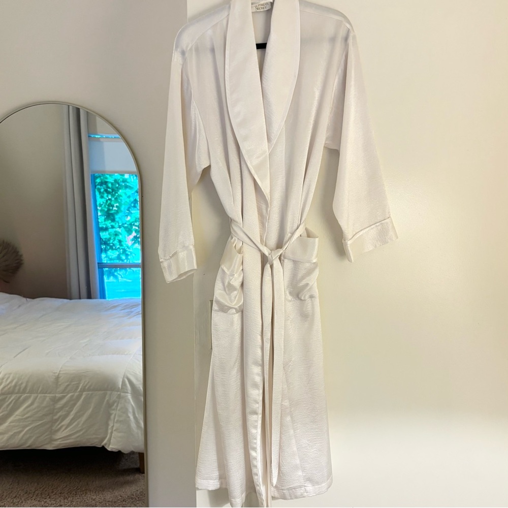 Victoria's Secret Satin Robe